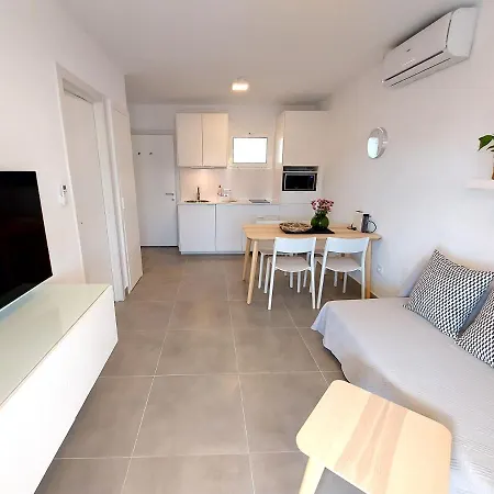 Mirapuerto - Luxury With Sea View Apartmán *